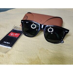 Ray-Ban Wayfarer RB2140 901 Black Frame With Green Lens
